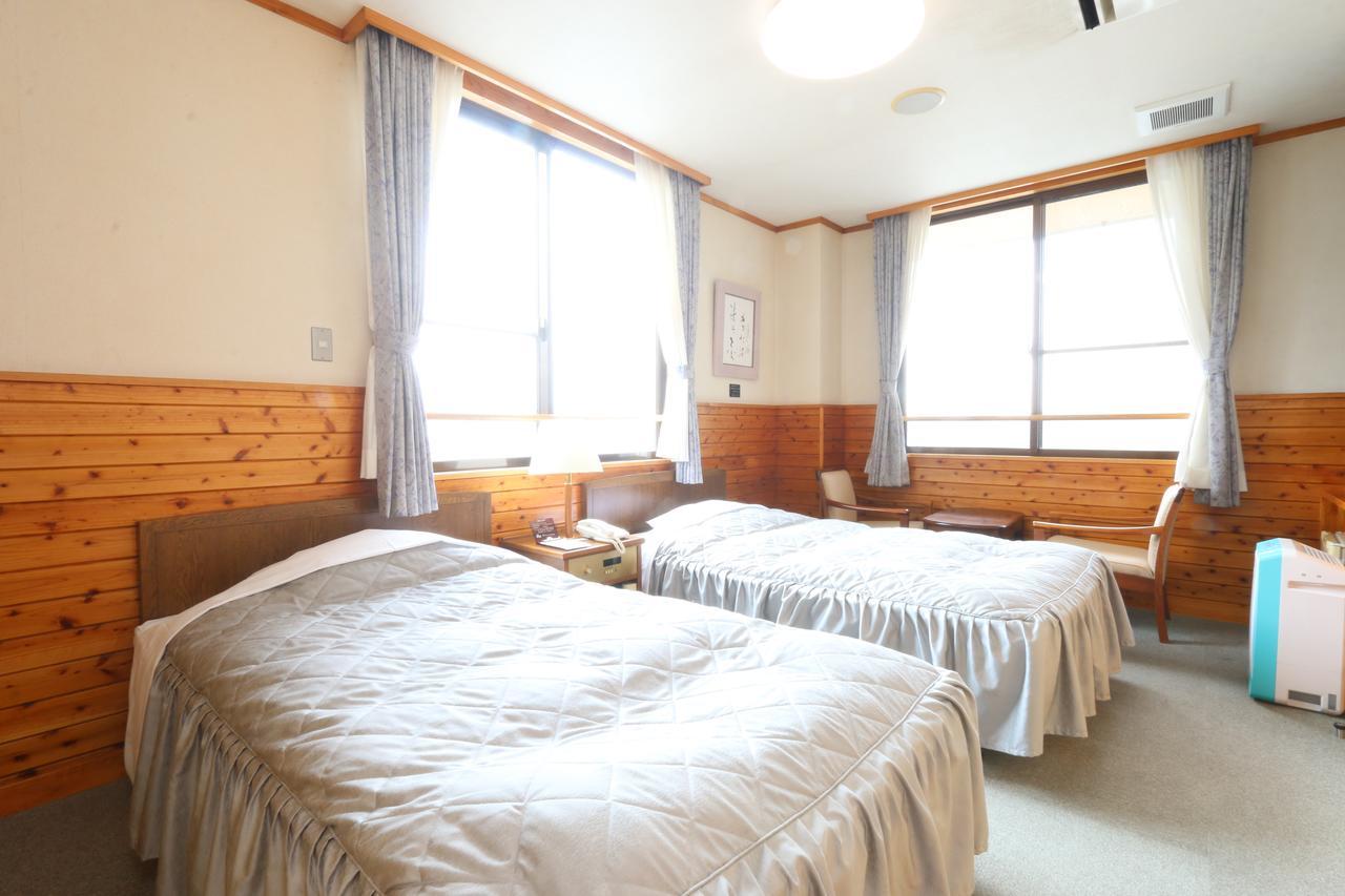 Hotel Gokase Onsen Mori No Yado Kijiya Takachiho Exterior foto
